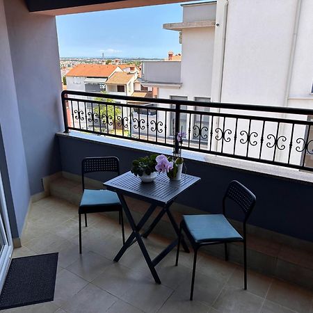 Penthouse cityview Pula Exterior foto